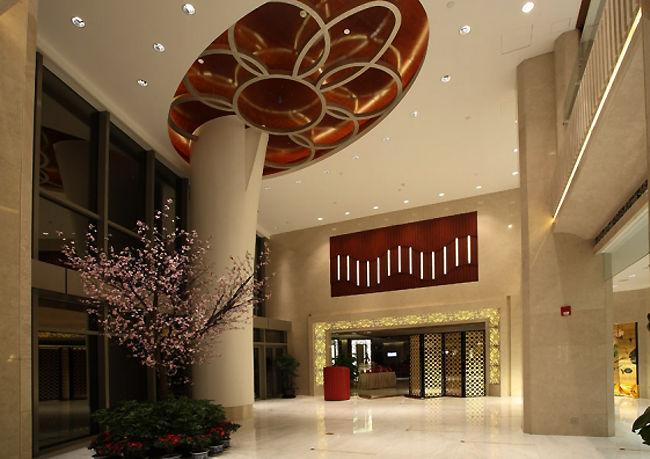 无锡君来洲际酒店大厅设计